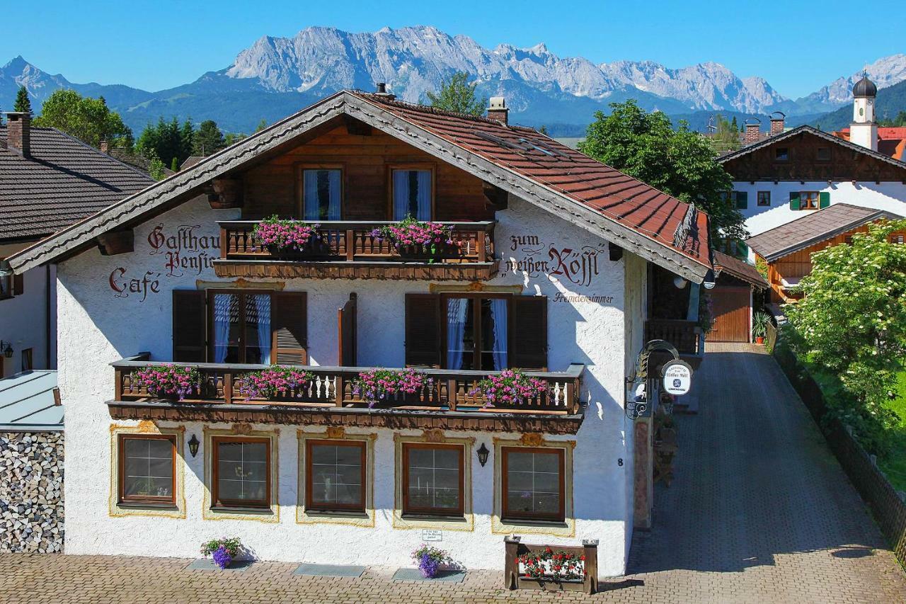 Fruehstueckspension Gaestehaus Zum Weissen Roessl Wallgau Dış mekan fotoğraf